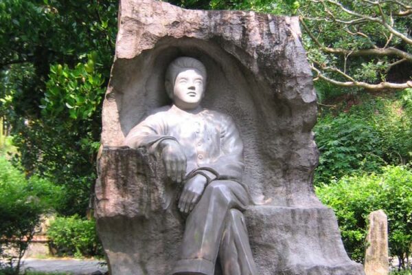 台灣客家子弟,現代文學之父鍾理和文學館
